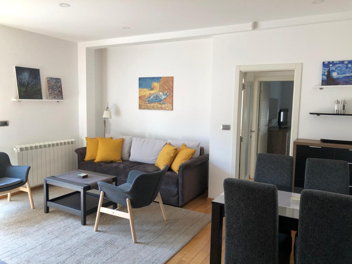 Modern 1 Bed Apartment, Near Shopping Mall Stadion Belgrade Exterior photo